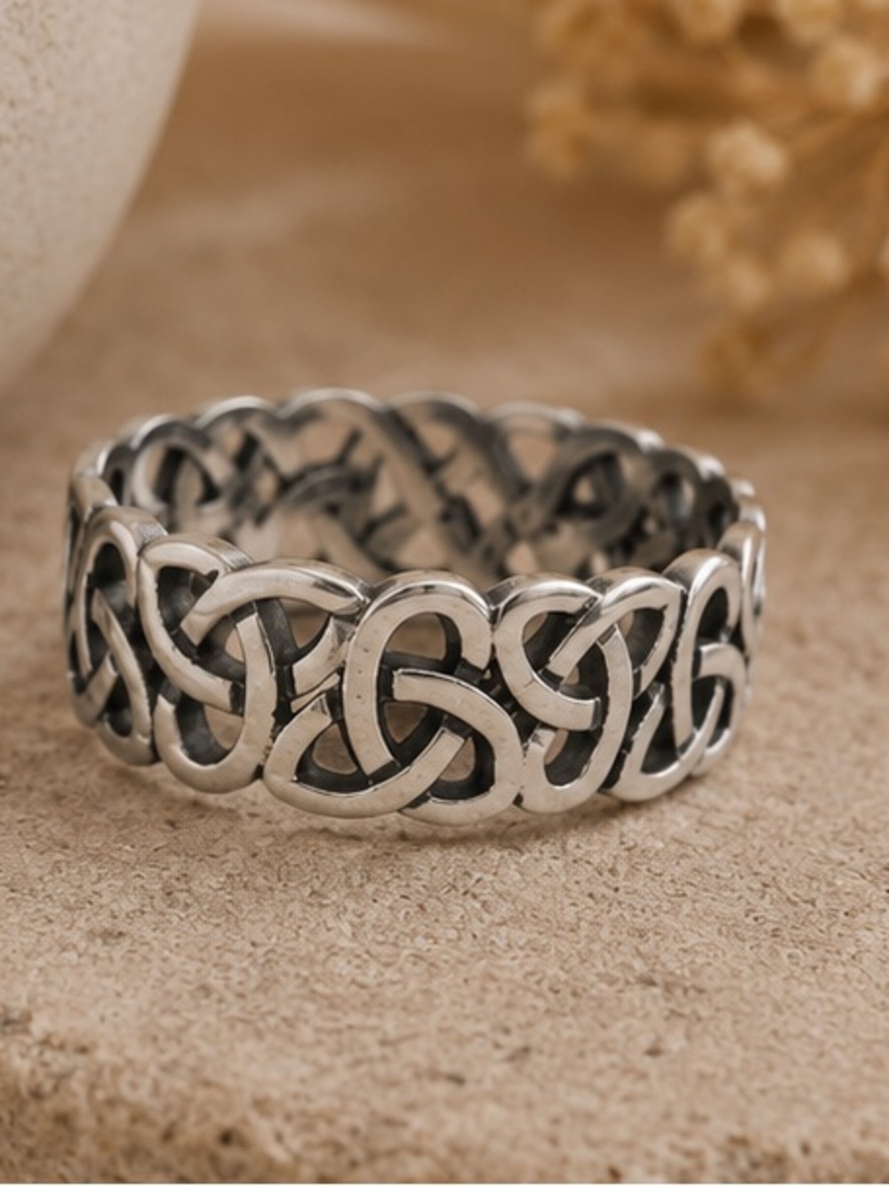 Celtic Knot Openwork Band Ring Size 8 Silver